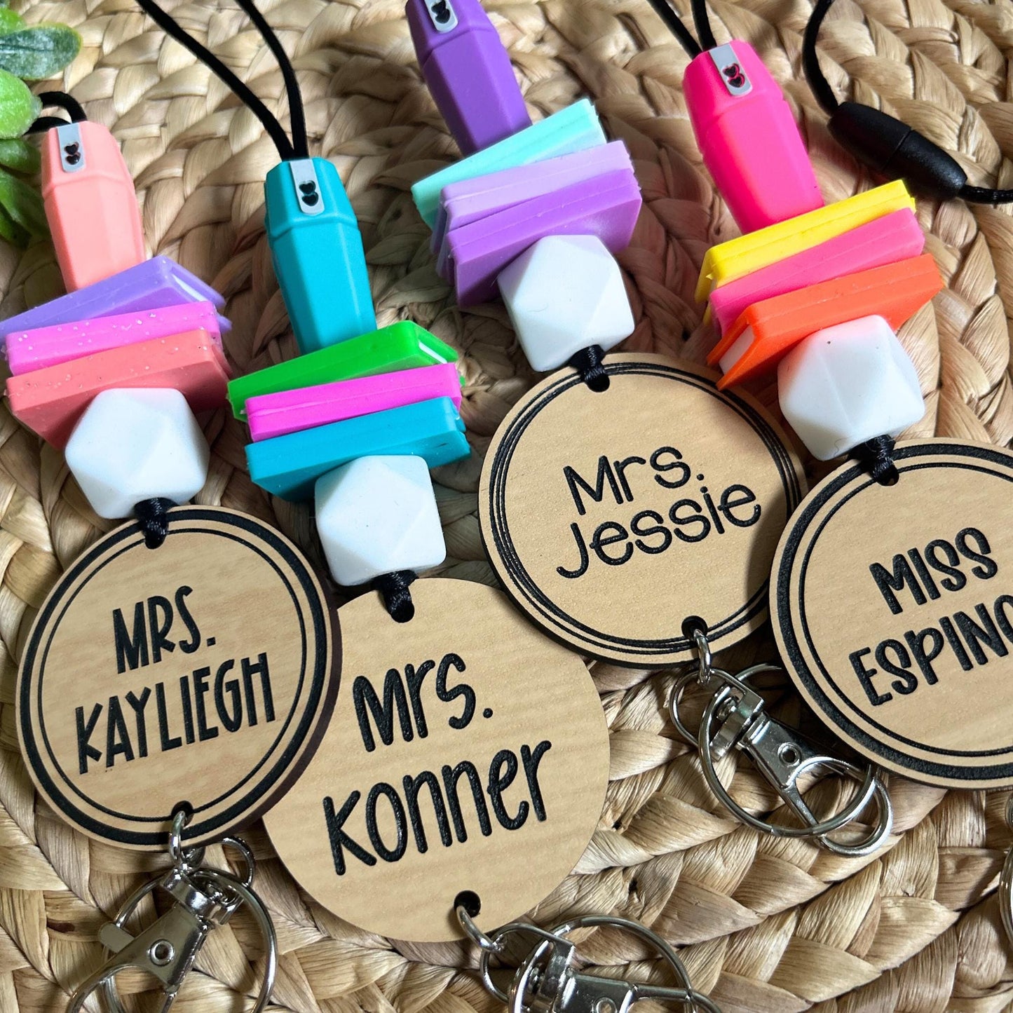 flair pen Teacher Lanyard, Book Lanyard, Gift for Educators, Custom teacher lanyard, personalized teacher gift