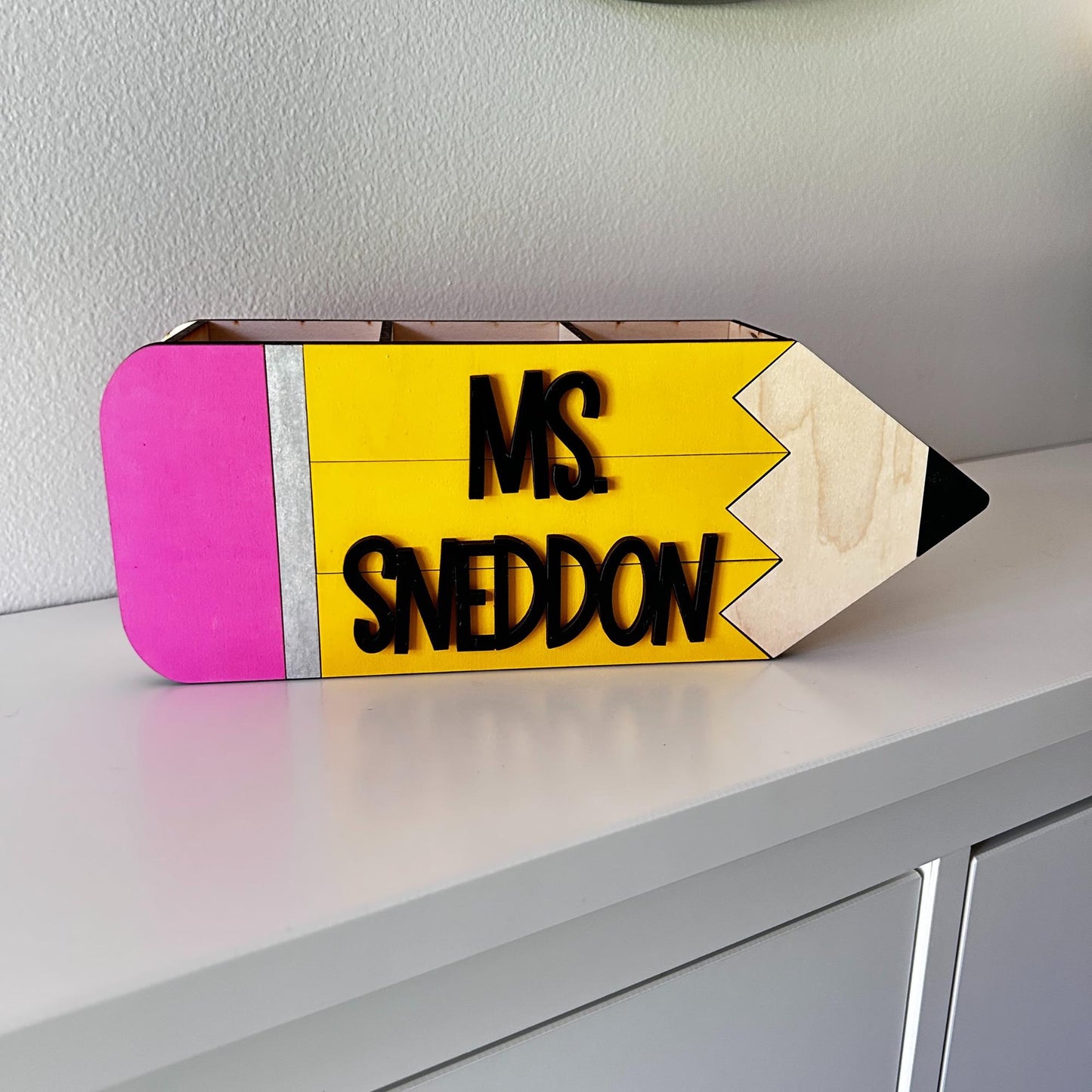 Personalized Pencil Holder for Teachers β Maple Wood, Hand Painted β Teacher Gift, Desk Organizer, Back to School, Custom Name