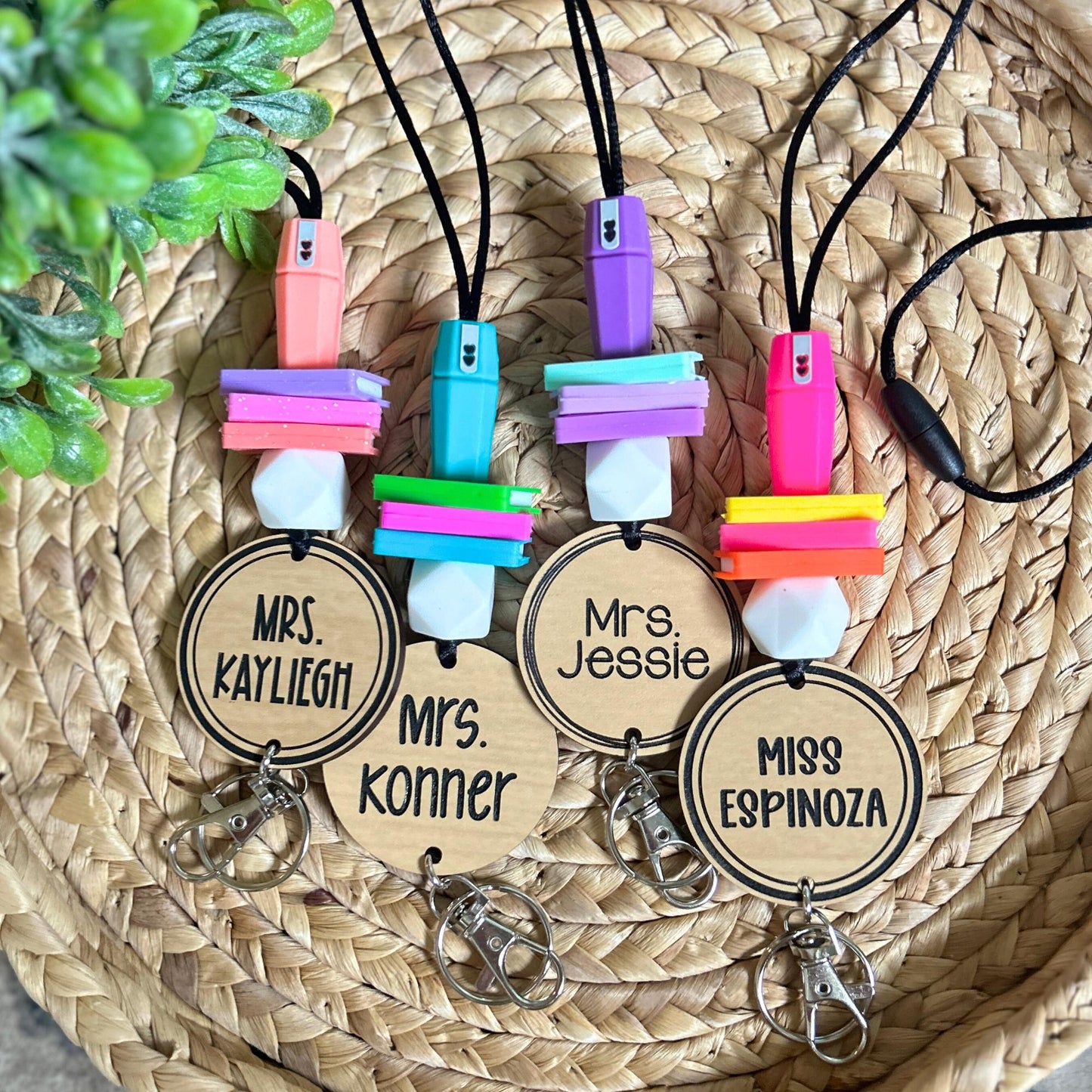 flair pen Teacher Lanyard, Book Lanyard, Gift for Educators, Custom teacher lanyard, personalized teacher gift