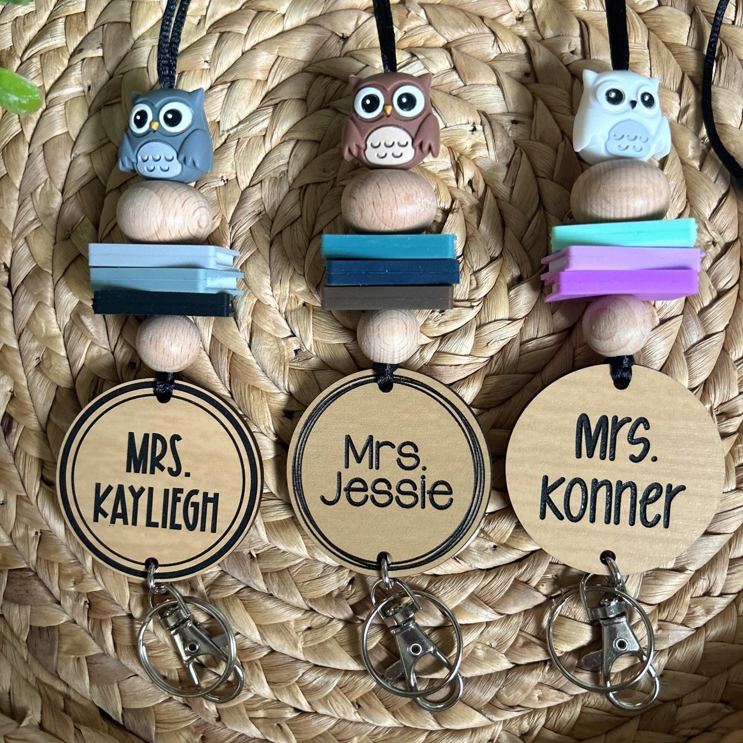Owl Teacher Lanyard, Book Lanyard, Gift for Educators, Custom teacher lanyard, personalized teacher gift