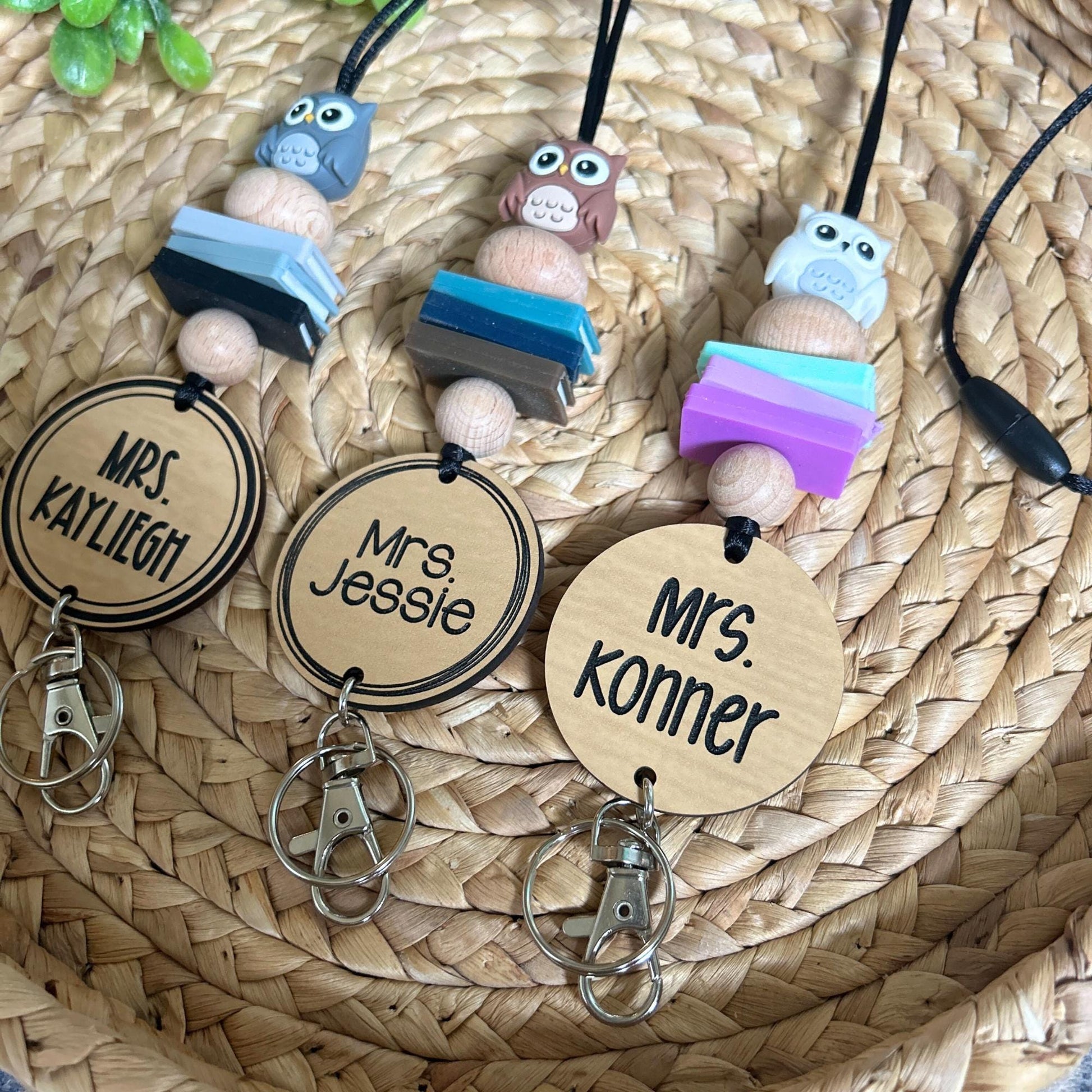 Owl Teacher Lanyard, Book Lanyard, Gift for Educators, Custom teacher lanyard, personalized teacher gift