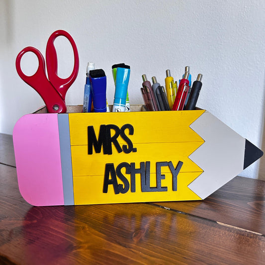Personalized Pencil Holder for Teachers – Maple Wood, Hand Painted – Teacher Gift, Desk Organizer, Back to School, Custom Name